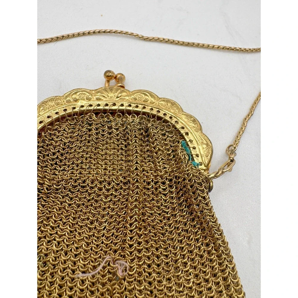 Antique Gilt Chainmail Mesh Coin Purse Evening Bag Vintage Kiss Lock 1940s Gold
